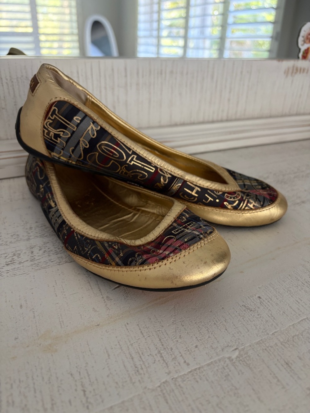Coach flats